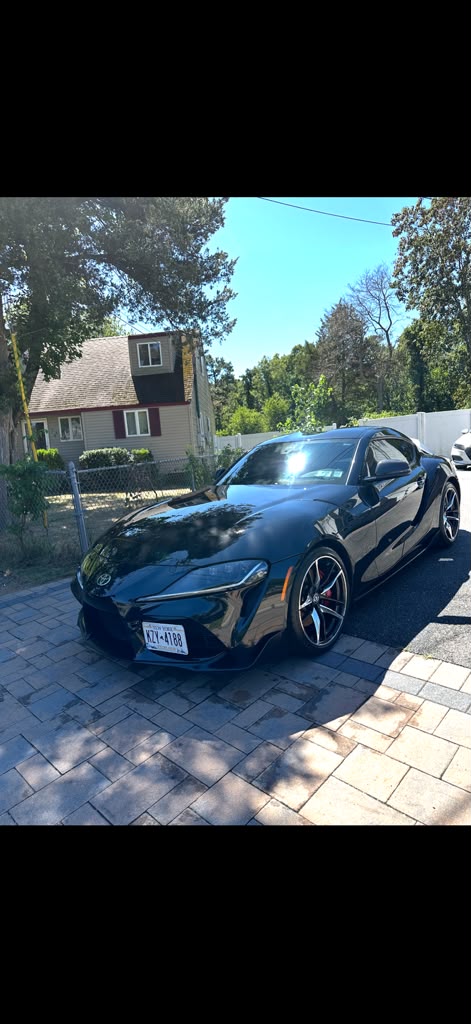 Glossy Toyota Supra paint finish